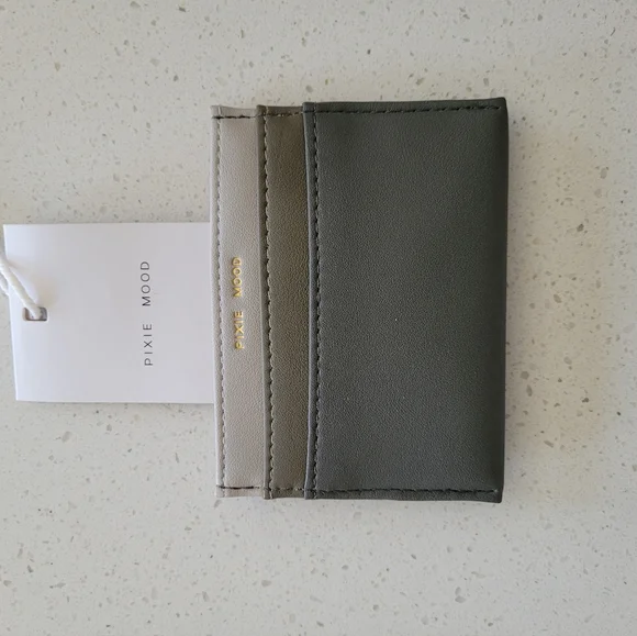 Pixie mood Card Wallet - Picture 1 of 3